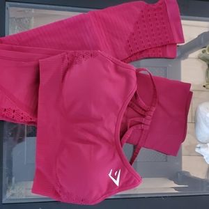 Red gymshark energy seamless set